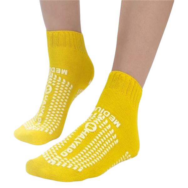 Medical Action Patient Slippers Polyester Yellow Universal Disposable 48/Ca