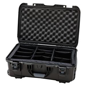 Model 935 Waterproof Case 22x14x9" Black Ltch Clsr Tp Hndl/Sde Hndl/Rtrctbl Hndl